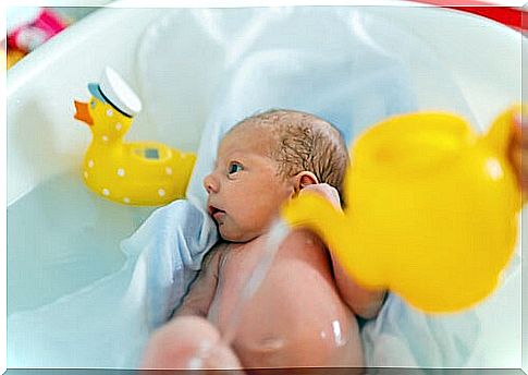 6 tips for the baby's first bath
