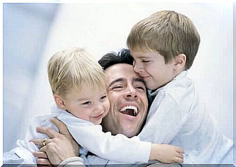 Padre e figli felici