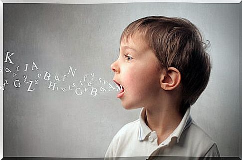 My child doesn't pronounce the R and S: how can I help him?