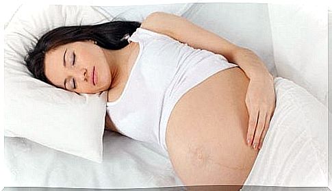 The best positions for good sleep during pregnancy