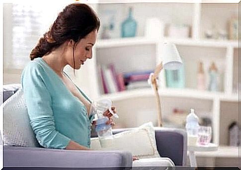 Using the breast pump the right way with 9 tips